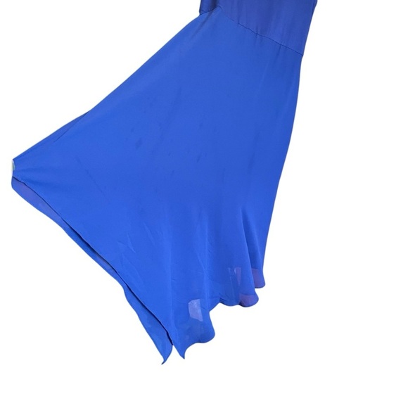 Vince Camuto Sleeveless Scoop Neck Blue Asymetrical MIDI Dress- Size Medium - Picture 3 of 11